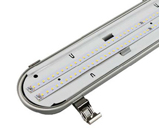 LED Armatur som passar som Garagebelysning, Lagerbelysning, Industribelysning, Ridhusbelysning, D-klassad, IP65, IK09